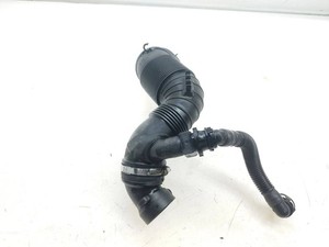 Volkswagen PASSAT B7 2012 Diesel 123kW Ansaugrohr Ansaugschlauch Turbolader