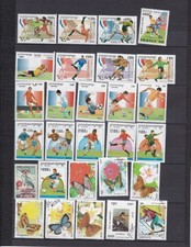 lot de 107   timbres neufs et oblitérés du Cambodge