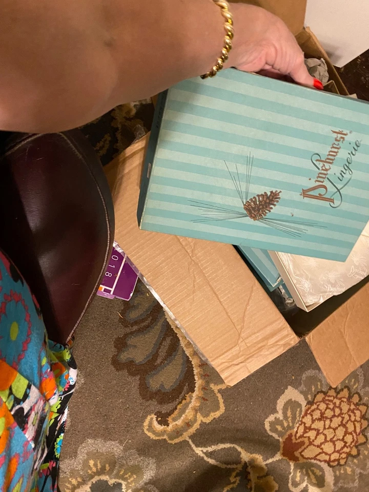 Bragas de nailon de encaje de lujo de colección nuevas stock muerto M L Foto 3 de 4