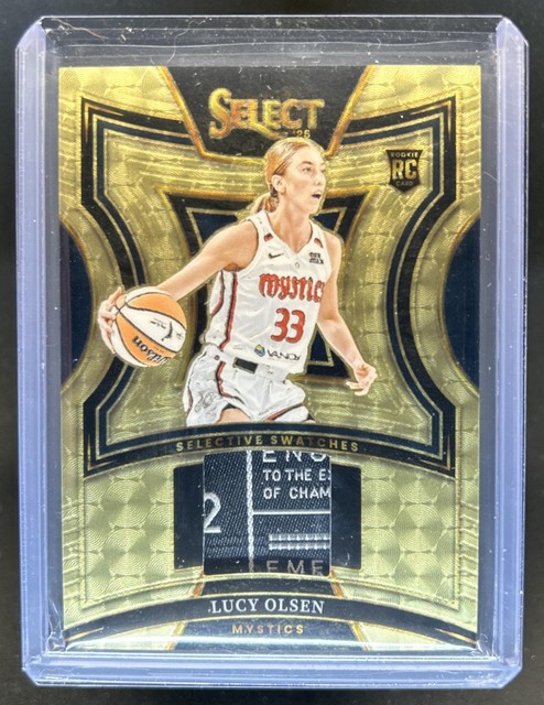 2025 WNBA Select Lucy Olsen Selective Gold Vinyl Prizm Tag Patch RC #1/1