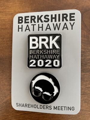 WARREN BUFFETT 2020 Berkshire Hathaway Collectible Enamel Pins & Card