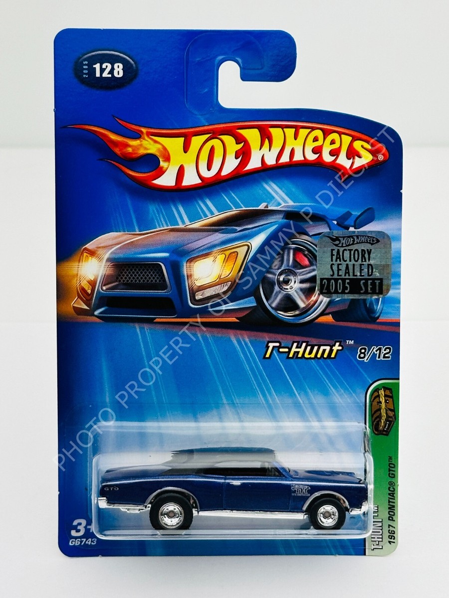 Hot Wheels 2005 Treasure Hunt Series 1967 PONTIAC GTO W/ FACTORY