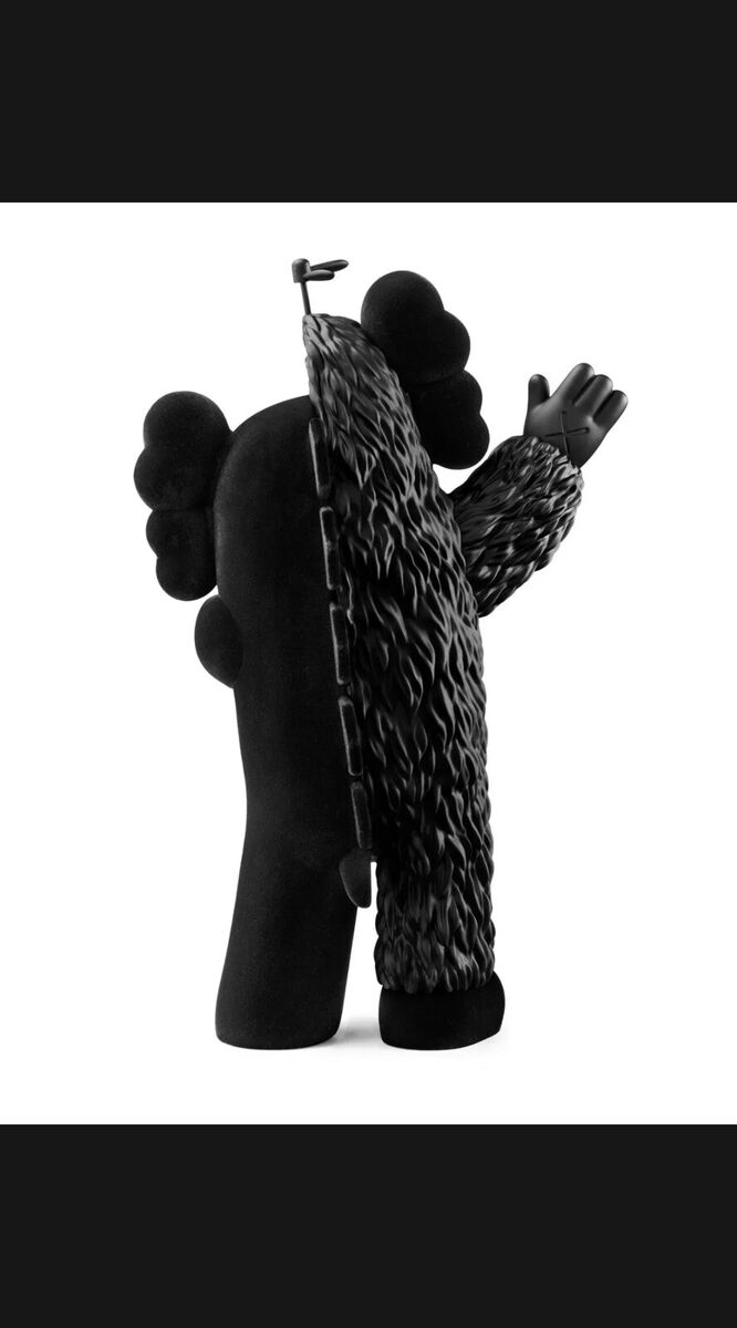 KAWS KACHAMUKKU Black Colorway Vinyl Figure 2022 Medicom Toy KAWS KACHAMUKKU Black Colorway Vinyl Figure 2022 Medicom Toy
