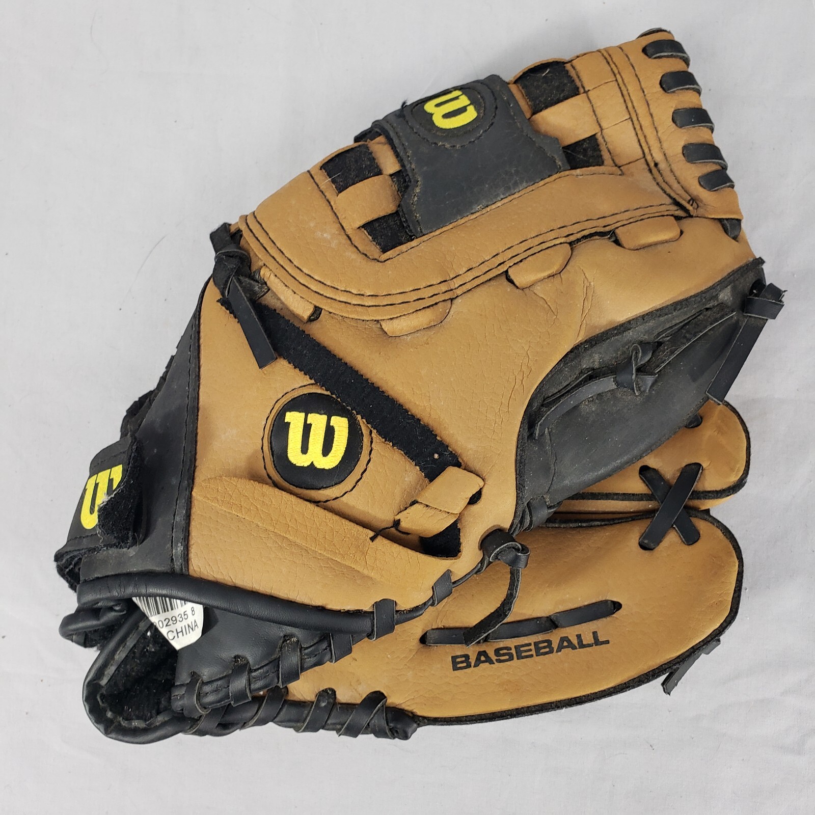 Gant Baseball Wilson A2000 – 11,5 Pouces, Cuir Marron, Droitier, Occasion