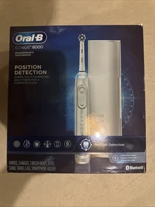*BRAND NEW* Oral-B Genius 8000 Electric Rechargeable Toothbrush  White