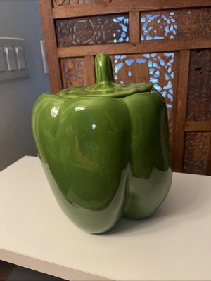 Green Pepper Cookie Jar and Lid Bell Ceramic Vintage USA CJ-30 Exc Condition
