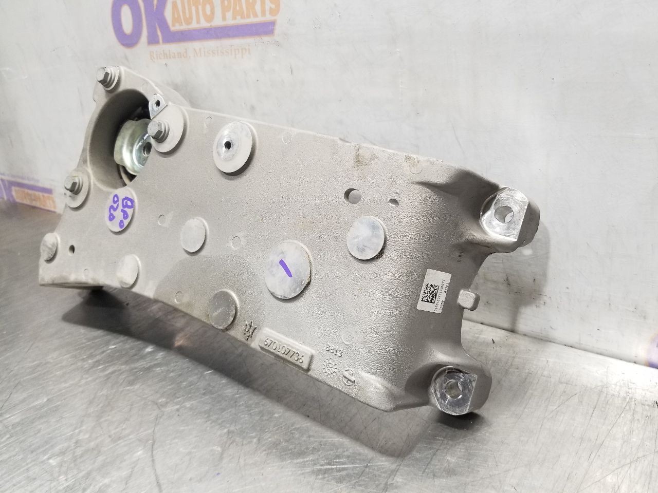22 2022 MASERATI LEVANTE 3.8L TRANSMISSION CROSSMEMBER MOUNT