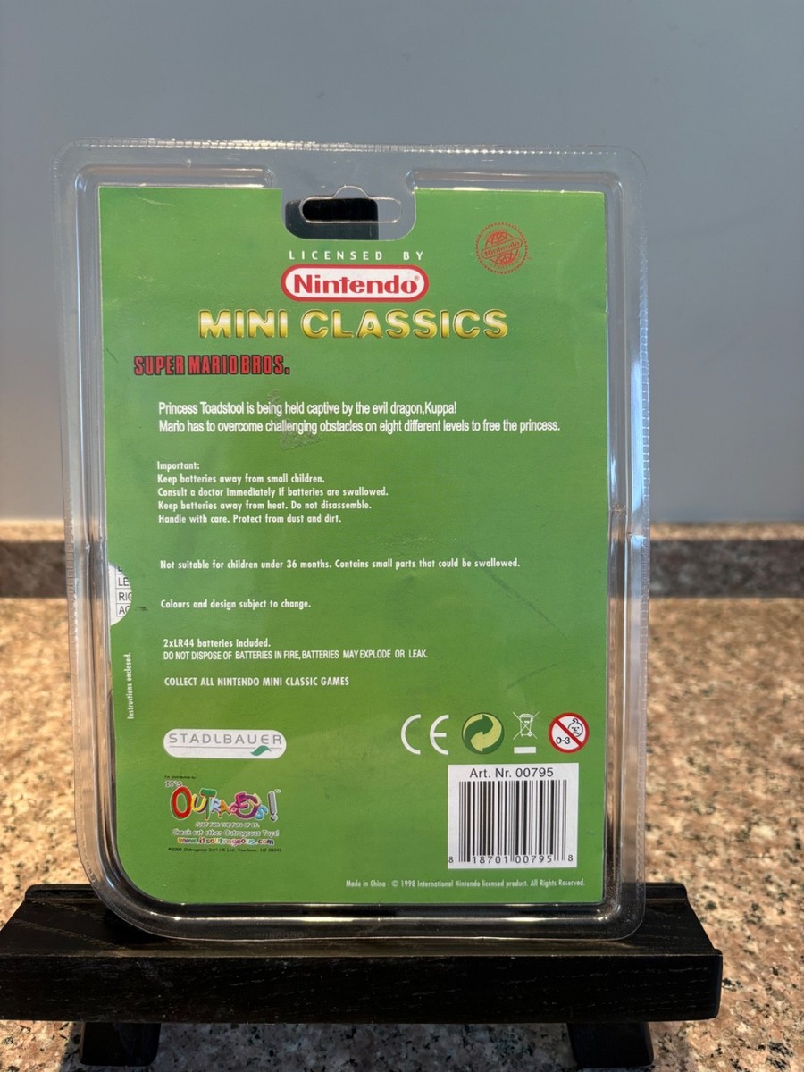 Nintendo Super Mario Bros Mini Classics keychain pocket game