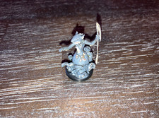 Brinebrood Queen Pathfinder Miniature Skull +...