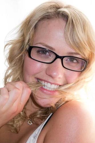 4"x6" PICTURE MIA MALKOVA ONE GLOSSY PHOTO GLASSES/MODEL/SEXY MMWYOo5