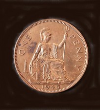 1945 Britain One Penny AU, Red, In Card Flip-Free Ship