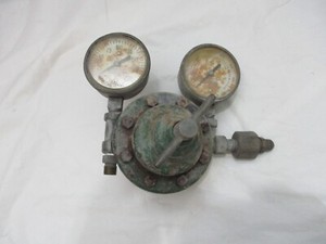 Smith Oxygen Torch Regulator Equipment Heavy Duty Works-Needs New Gauges Tested