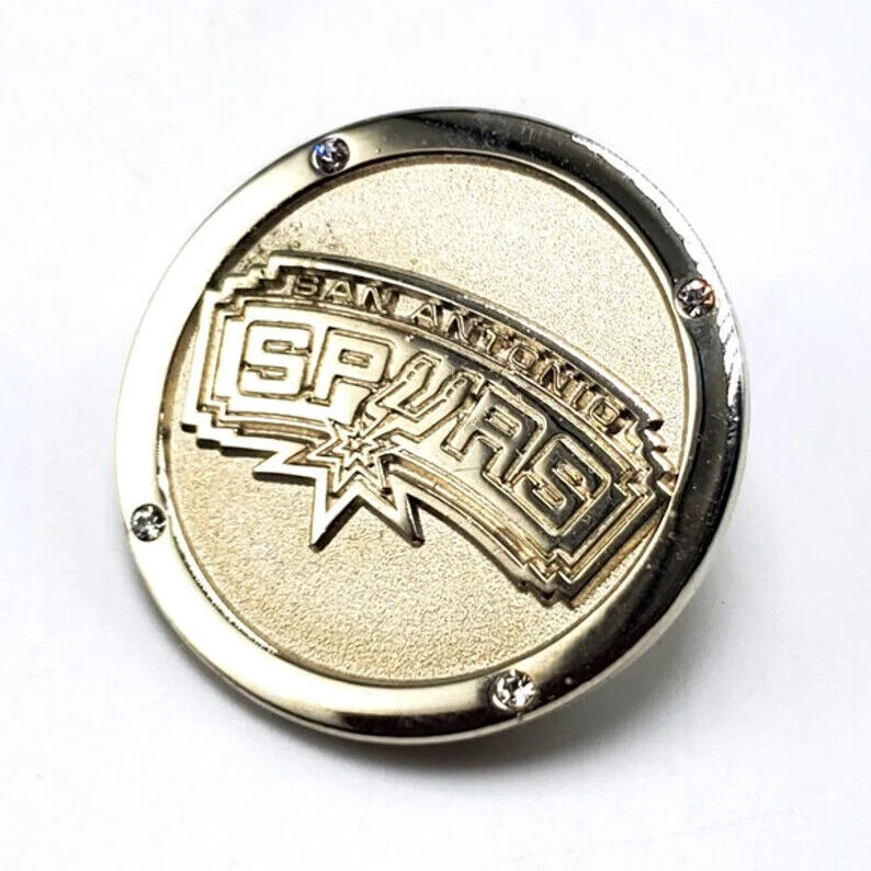 2002 San Antonio Spurs Lapel Rhinest High order Directly managed store Souvenir Pin Basketball NBA