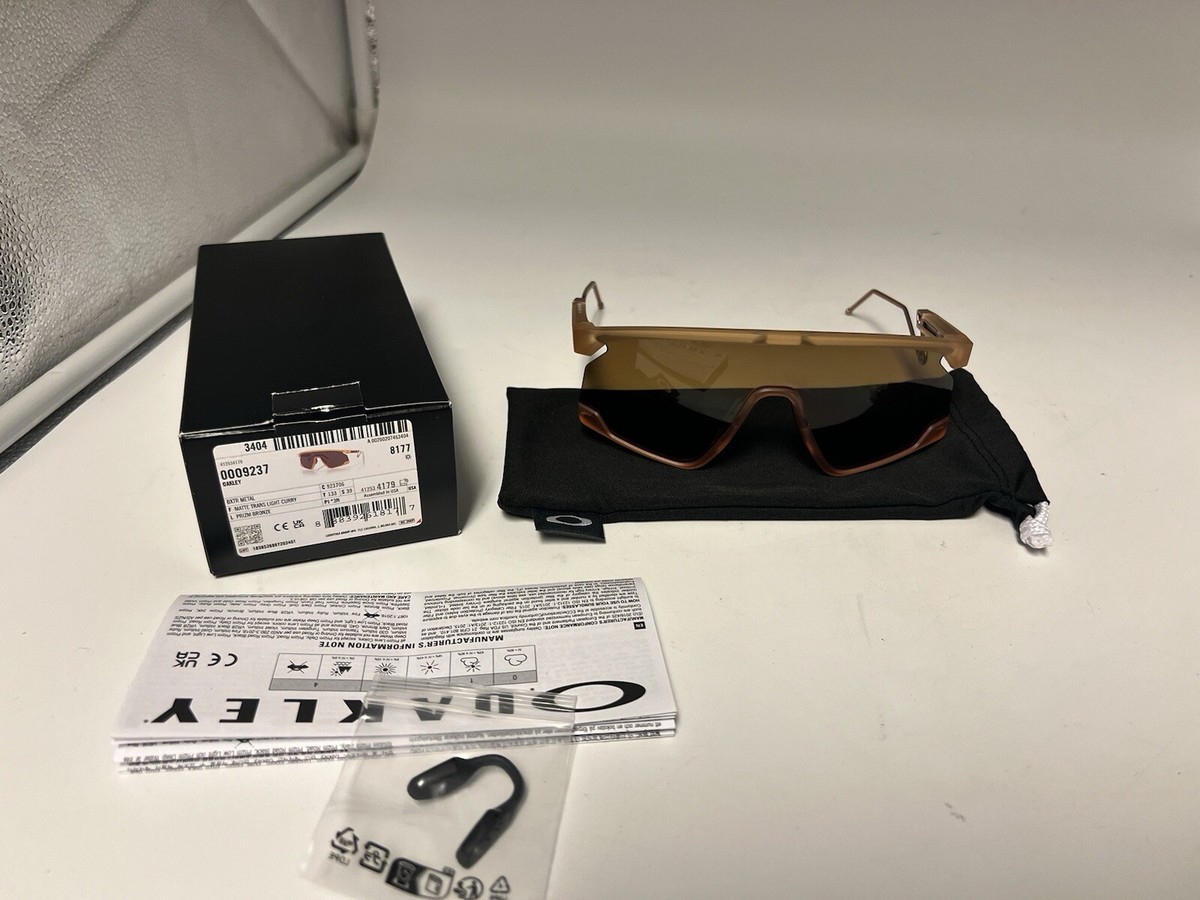 Oakley Bxtr Yellow Sunglasses Oo9237-0439 133 Mvp Exclusive Rare