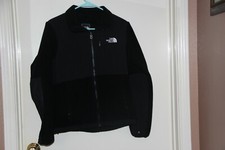 The North Face Women's Polartec Black Denali Fleece Jacket  size  S/P