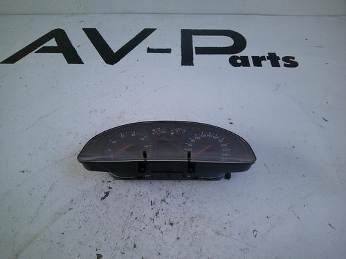 Original VW Passat 3B 3BG  Tacho Kombiinstrument 3B0920802D