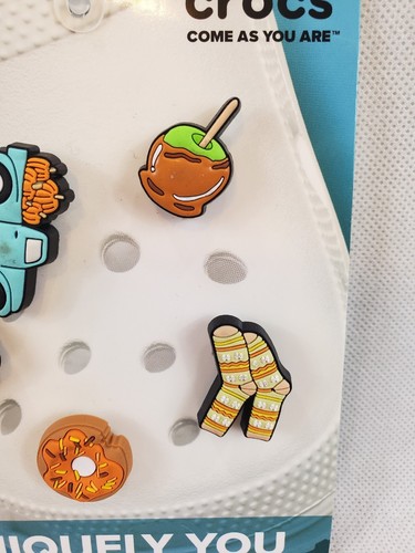 Crocs Schuh Jibbitz Kürbis Gewürz 5er-Pack einzigartig für Sie LKW Herbst Halloween Ernte - Bild 3 von 5