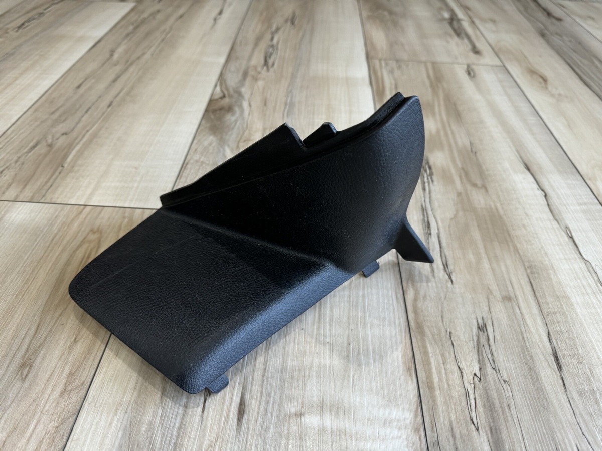 maio  1993-1998 Toyota Supra MKIV Rear Quarter Trim | 6252114120