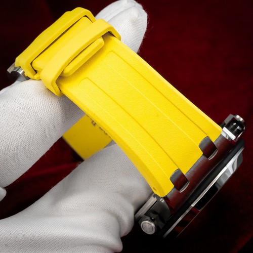 Cronógrafo Audemars Piguet Royal Oak Offshore Diver amarillo azul 26703ST.OO.A027CA.01 - Imagen 16 de 23