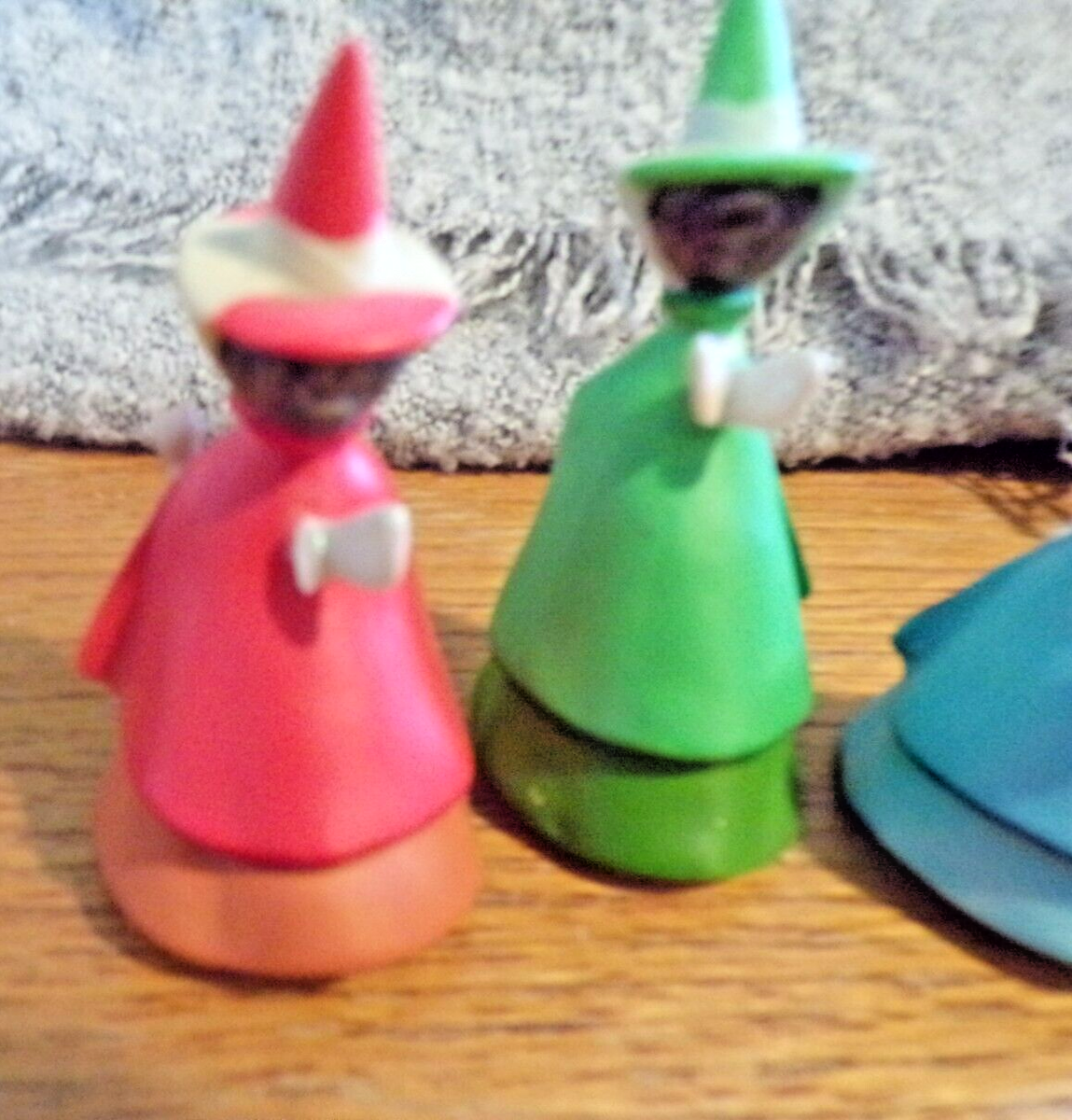 VINTAGE 90s Disney Porcelain CERAMIC Sleeping Beauty FLORA FAUNA