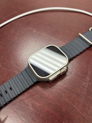 Apple Watch Ultra 49mm Titanium Case Gen 1 Doesn t Come With A Box