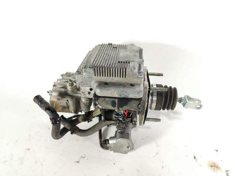 Servofreno+Pompa ABS Toyota Yaris 1.5 55kw Benzina 2014-2016 1nz-fxe Ibrida
