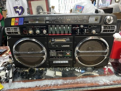 Lasonic TRC-931 Radio/Headphone Jack/Dual Cassette Boombox