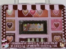 Markwins Girls Sweet Treat Cosmetic Set Make-up Lip Gloss Eye Shadow Makeup