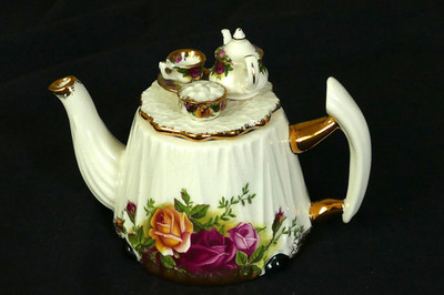 Royal Albert Doulton OCR Old Country Roses Victorian One Cup Tea Table Teapot