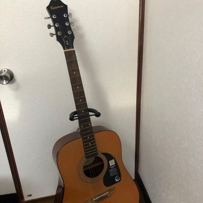 Epiphone DR-100 NA Acoustic Guitar with Plectrum and Tuner, Case Included