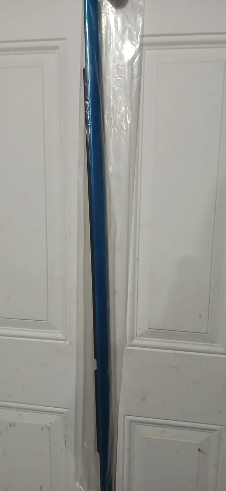 2018-2024 Ford Expedition RH-REAR CHROME BELT MOULDING. Foto 2 de 3