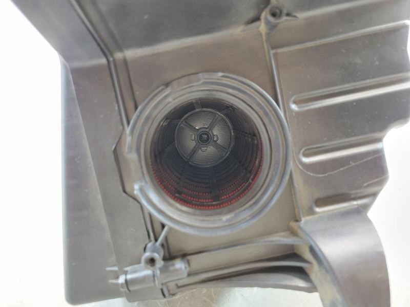 2017 2018 2019 Ford Escape 1.5L Air Cleaner Box Intake Assy CV6Z9600G