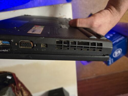 Lenovo ThinkPad W530 i7 32GB 2TB SSD Windows 10 Fast and Reliable - Imagen 12 de 12