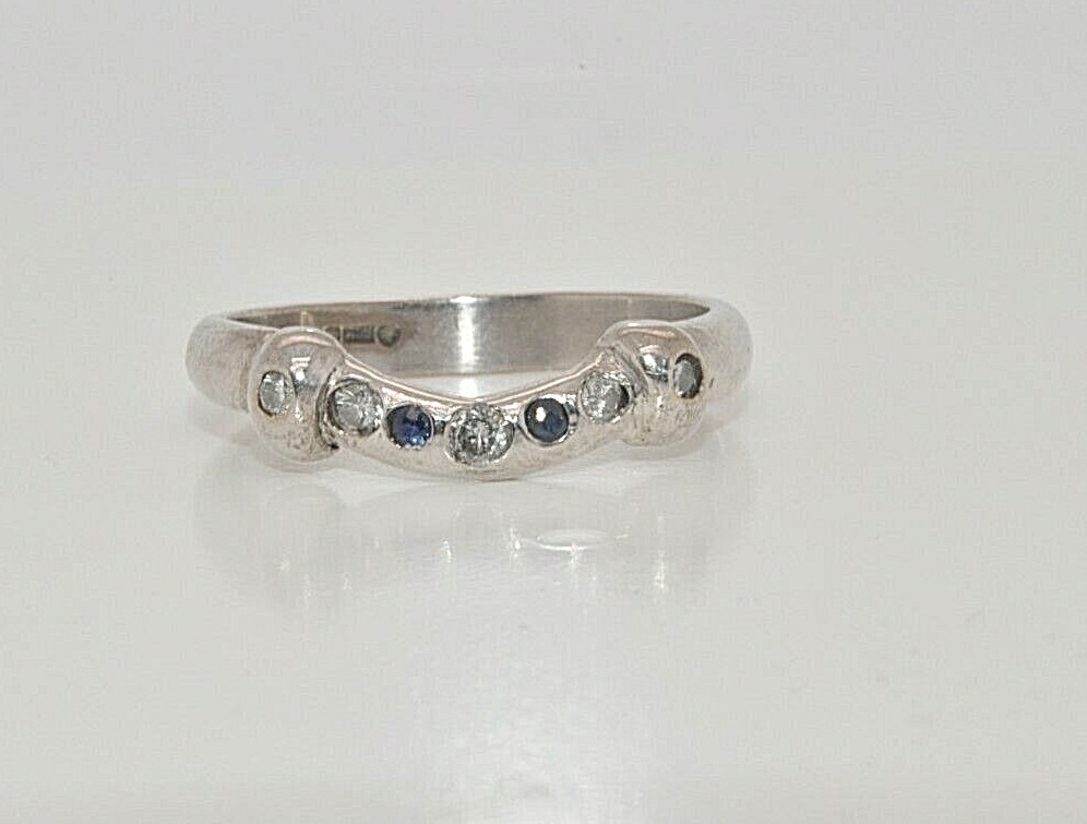 18ct white gold sapphire diamond wishbone band ring size M 1/2 Birmingham  2003