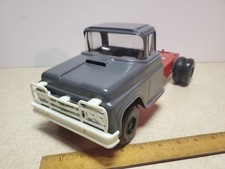 Toy Buddy-L Ford Cab and chassie 1960'S