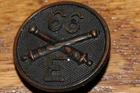 VINTAGE WW1 ERA US ARMY MILITARY TUNIC COLLAR DISC PIN ARTILLERY 66TH E REGIMENT