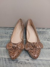 Anne Klein Akadelie Women's Animal Print  Flat Heel Sz 6M. Great Condition 