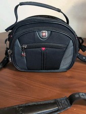 SwissGear Camera Carrying Case w/ Strap The Sherpa