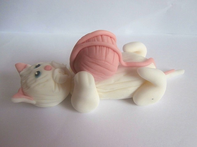 Edible Cat Sugar Paste Decoration Cake Topper For Sale