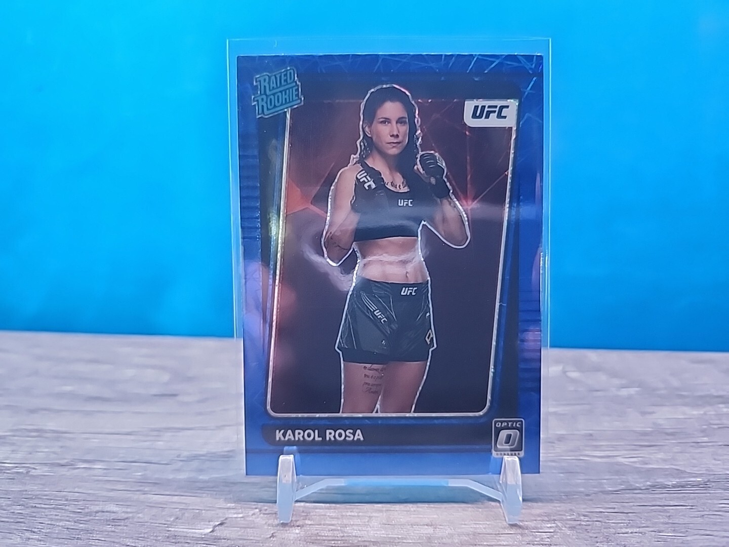 2022 Donruss Optic UFC Rated Rookie Blue Velocity Prizm #102 Karol Rosa