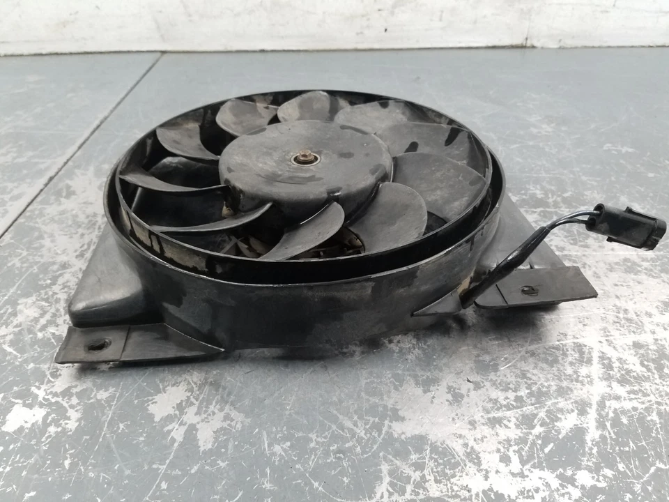 Jeep Cherokee Sport XJ 2000 4x4 ventilador de cubierta de radiador #2457 E1 Foto 3 de 4