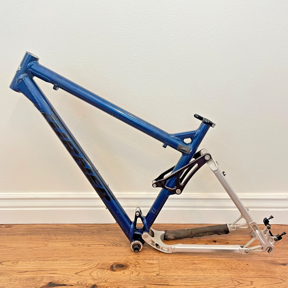 o*a様 TURNER フルサスペンション MTB 26インチ Turner Burner Mountain Bike Frame Blue Aluminum 26
