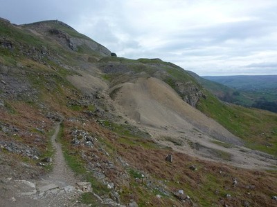 Foto A3 Lange weg...aber noch sichtbar Schnaps Die Auswirkungen von Bleibergbau c2014
