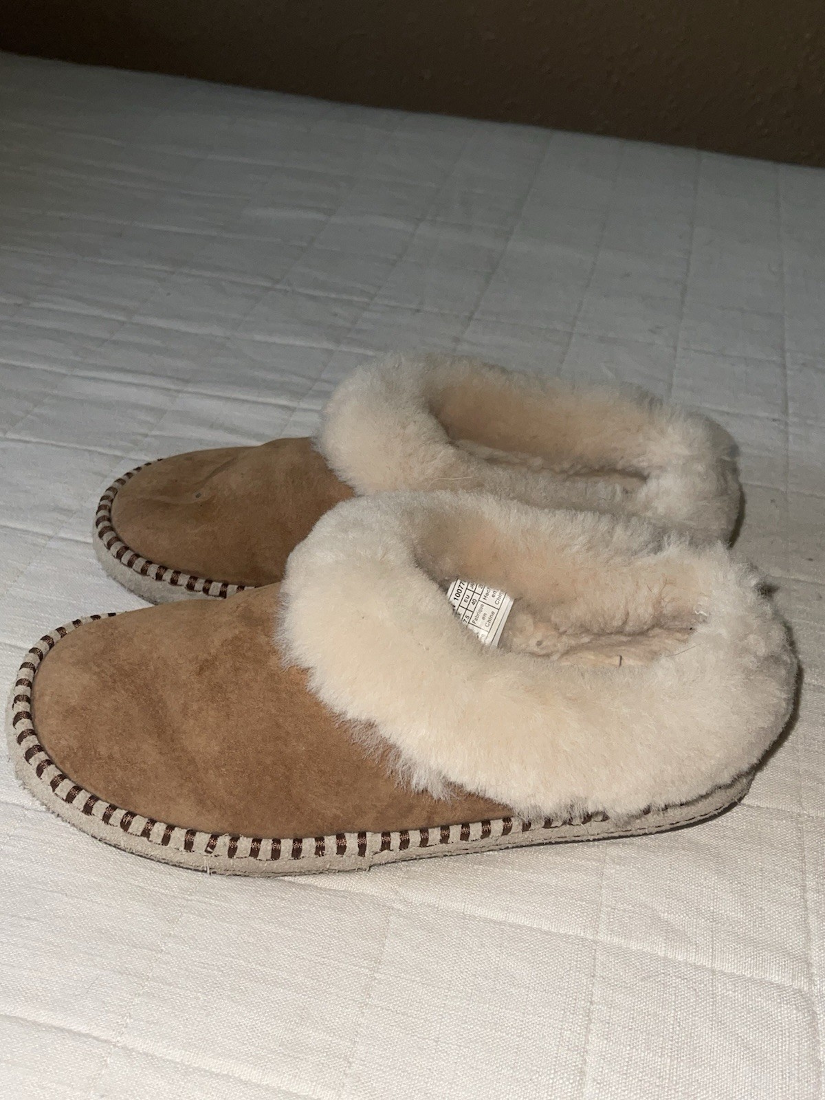 UGG - image 3