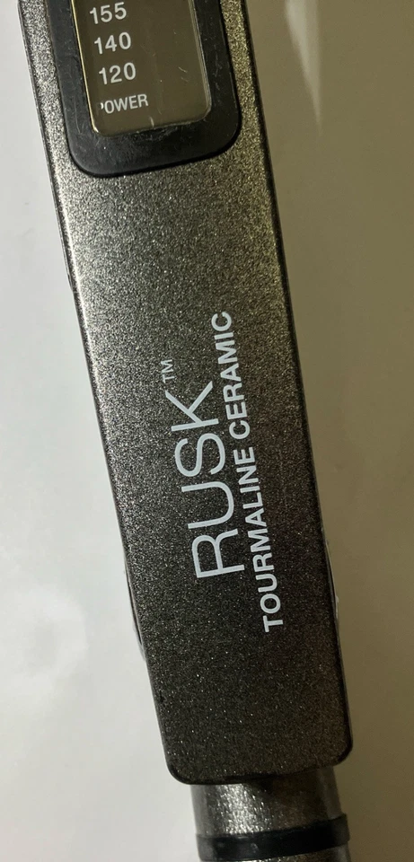 PLANCHA DE PELO RUSK TORNALINE CERÁMICA Probada Foto 2 de 4