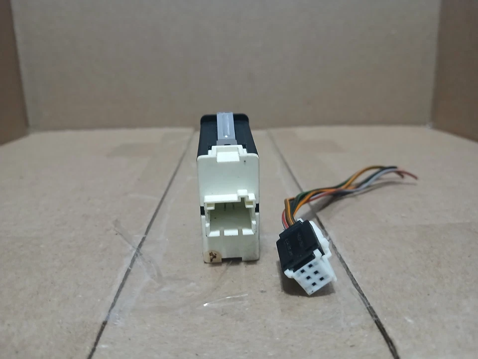 Interruptor de alimentación superior convertible BMW 325i 1994-2000 OEM con enchufe Foto 4 de 4