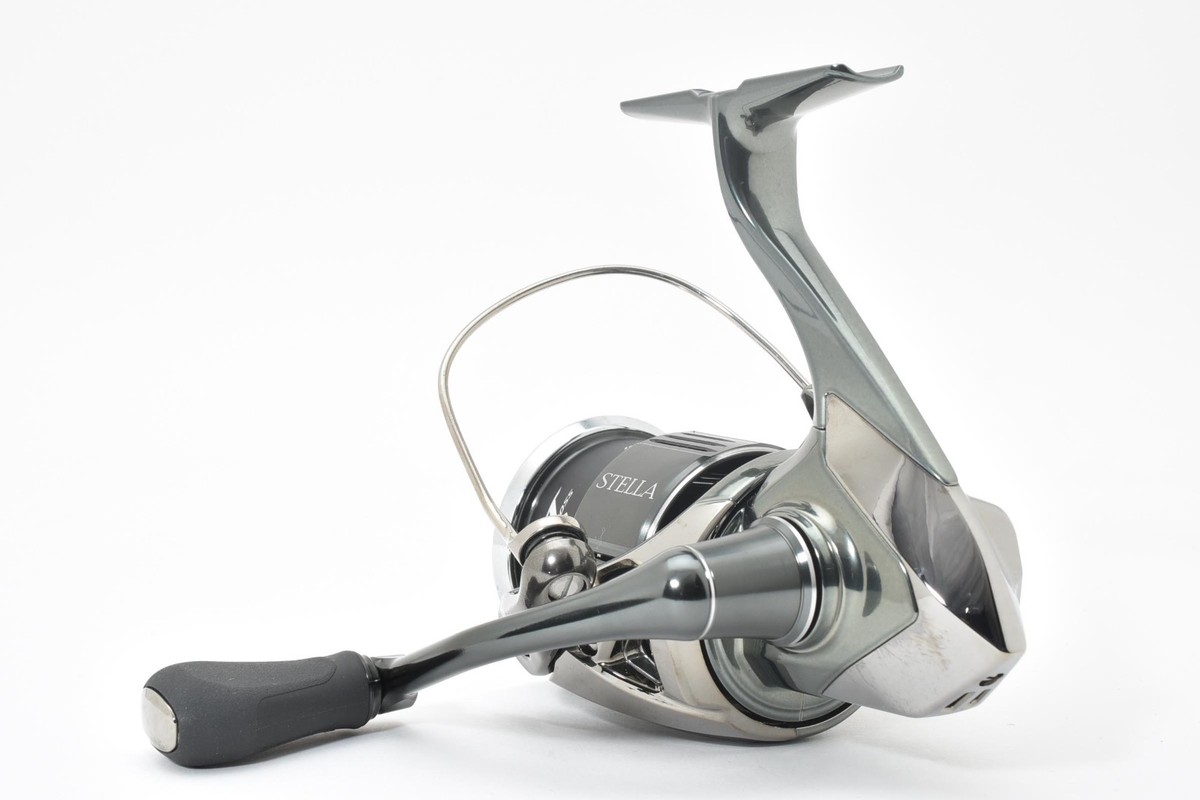Shimano 22 STELLA 2500SHG Spinning Reel Near Mint From Japan #2889