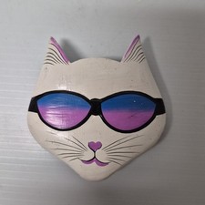 VTG Wood Cat Hair Clip Barrette Handpainted White Pink Kitty Wearing Sunglasses