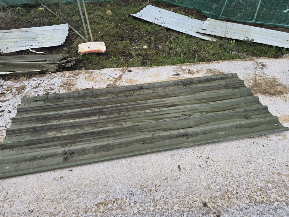Used Corrugated Metal Roofing Sheets - Galvanised Steel+ Steel Purlin ...