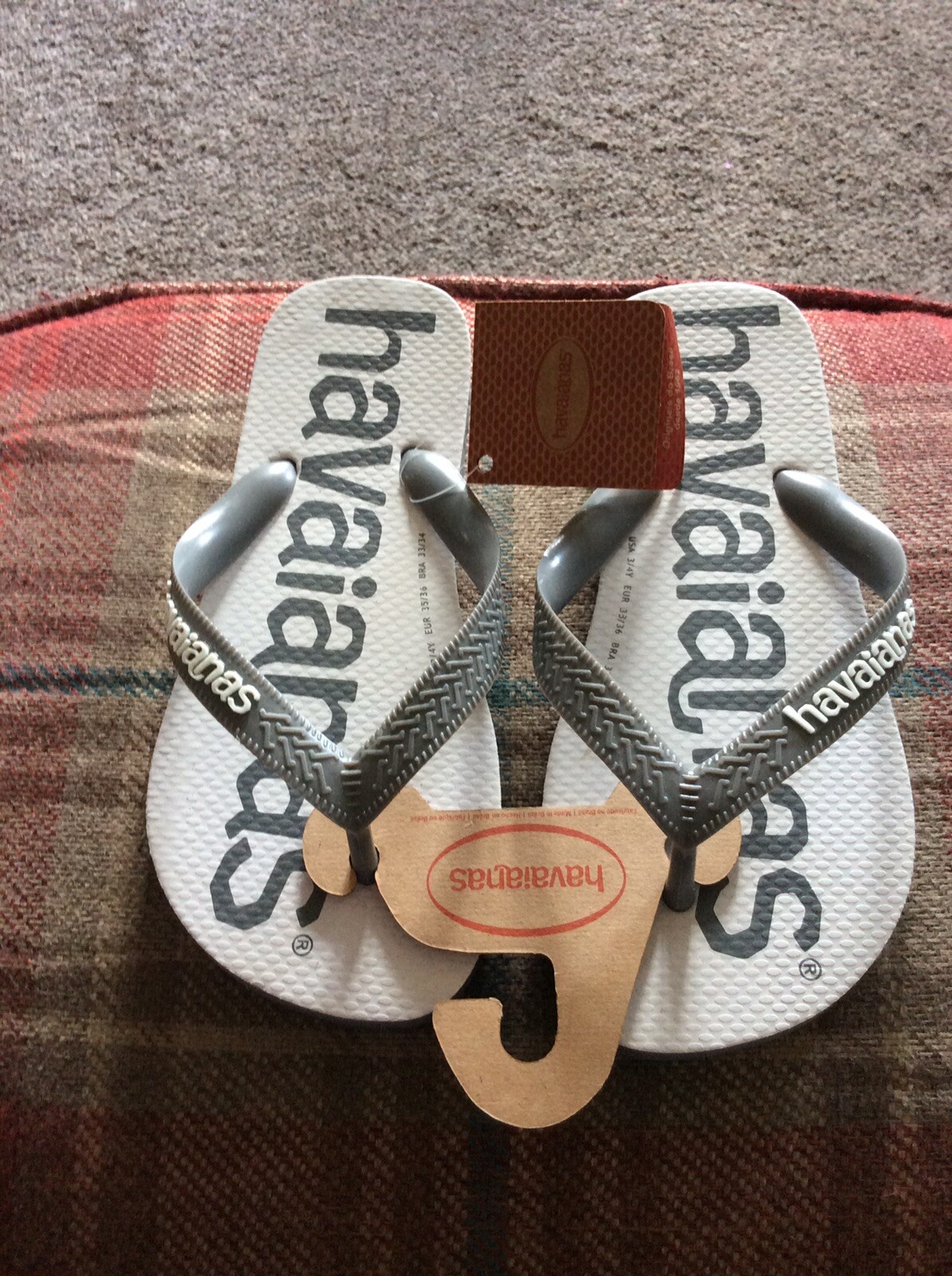 Havaianas Unisex's Top Logomania 2 Flip-Flop - Steel Grey - 33-34